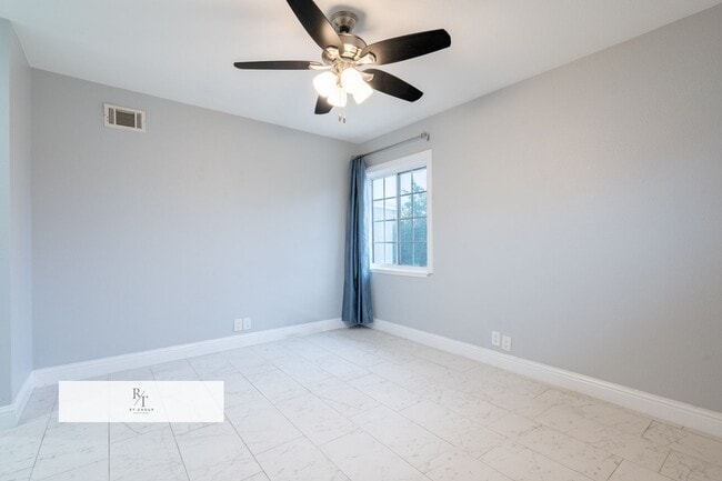 Building Photo - Bright & Spacious Single-Story 4-Bedroom Home in La Mirada – Open Layout