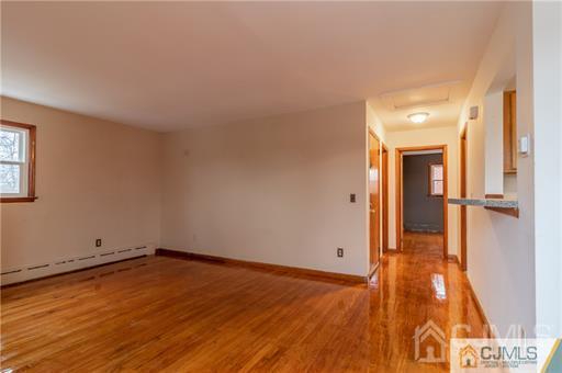 Building Photo - 346 Carteret Ave