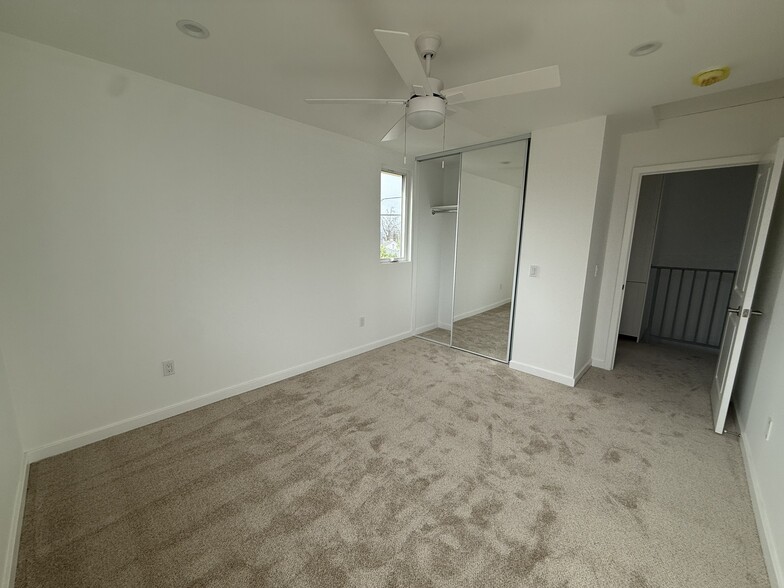 Bedroom 2 - 6259 Riverton Ave