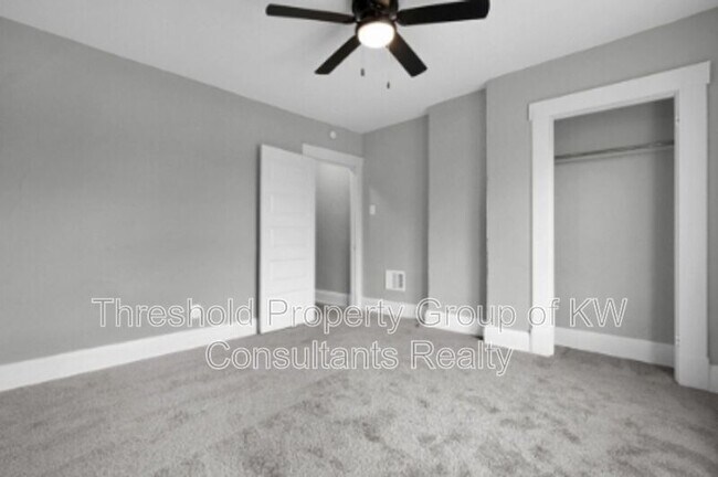 Building Photo - 67-69-69 S Terrace Ave