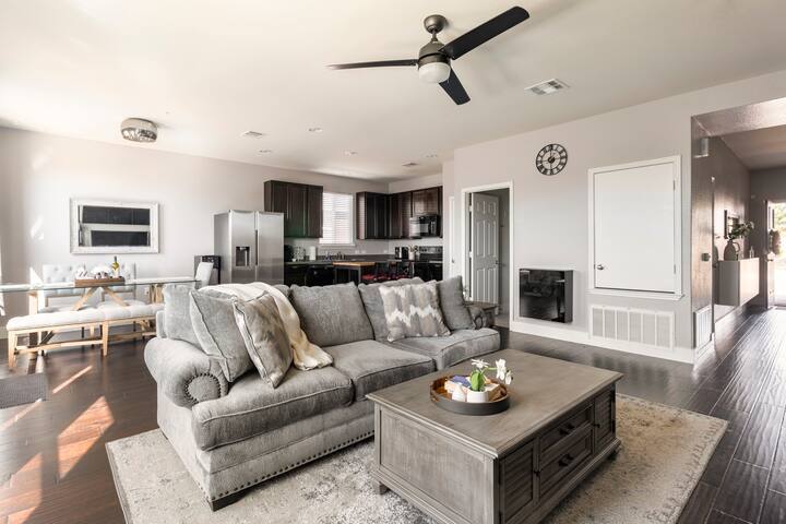Living Room(2) - 5524 Nelson Oaks Dr