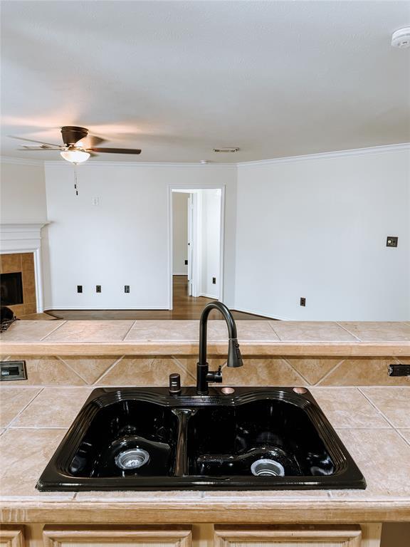 Building Photo - 4926 Mission Lake Ct