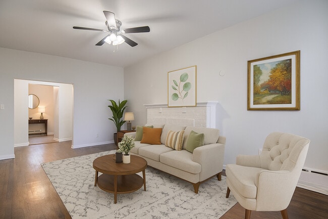 Building Photo - 310 S Springfield Ave