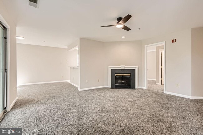 Building Photo - 8813 Stoneridge Cir