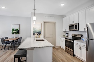 Building Photo - Edgewater East Apartments