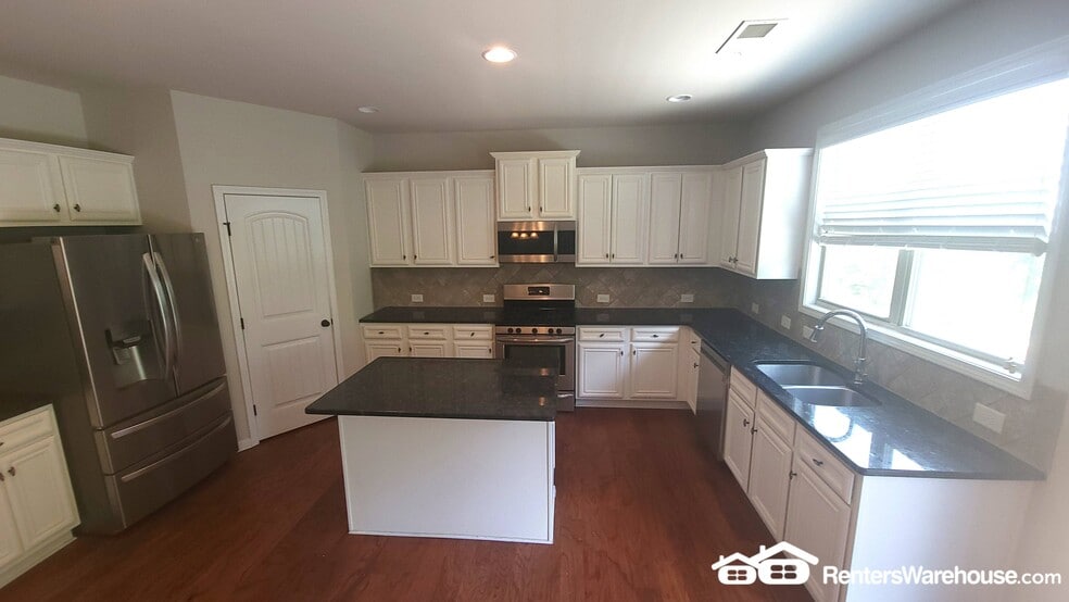 Building Photo - 2851 Summit Valley Dr