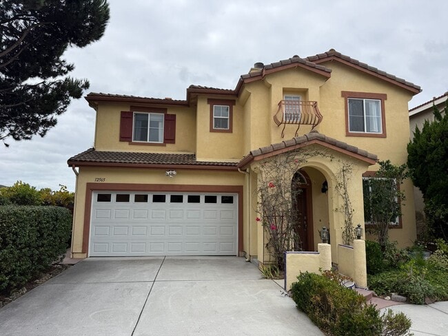 Primary Photo - 12565 Carmel Canyon Rd
