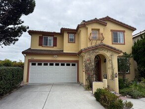 Building Photo - 12565 Carmel Canyon Rd