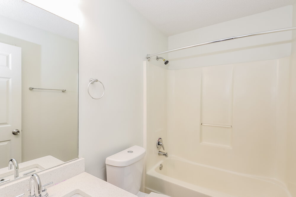 Building Photo - 10990 Knotty Pine Pl