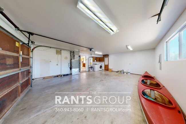 Building Photo - Recently updated 3-bed, 2-bath Rambler in Lacey!