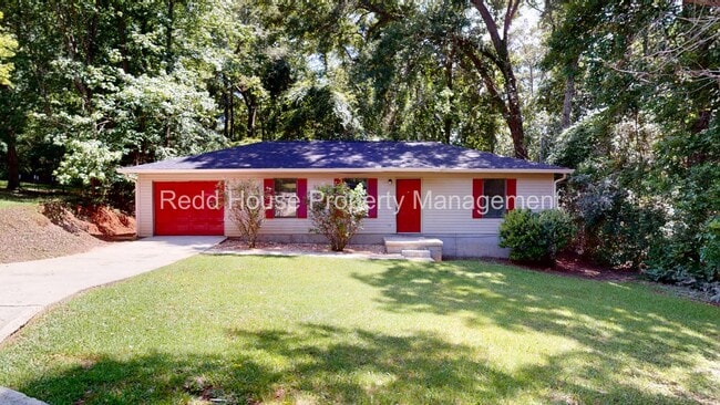 Building Photo - 111 Oakridge Cir