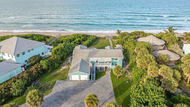 Building Photo - 6403 S Hwy A1A