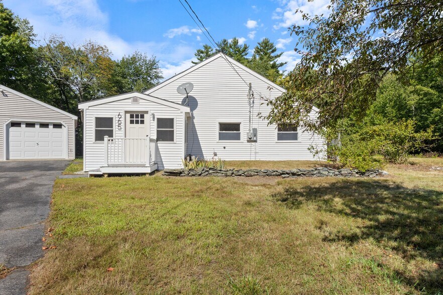 Building Photo - 665 S Waterboro Rd