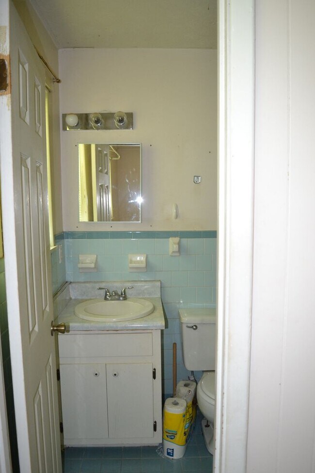 Building Photo - 138 Cypress Cir