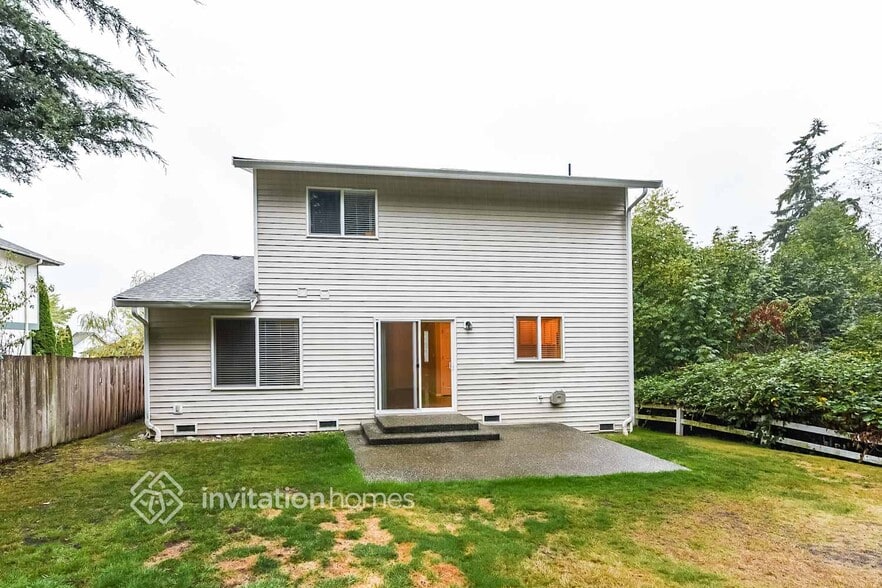 Building Photo - 8629 76th Ave NE