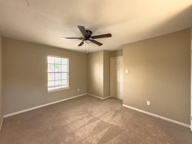 Building Photo - 16714 Colony Terrace Dr