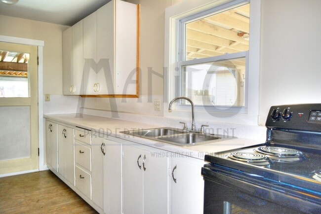 Building Photo - Charming Home In Airway Heights