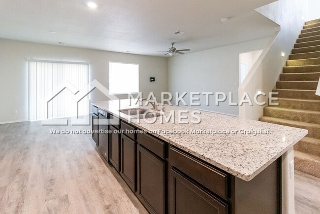 Building Photo - 3533 Wild Horse Rd NE