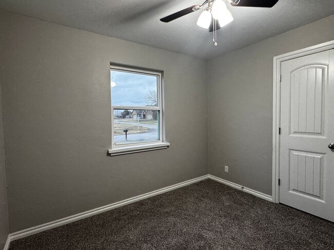 Building Photo - 110 K St