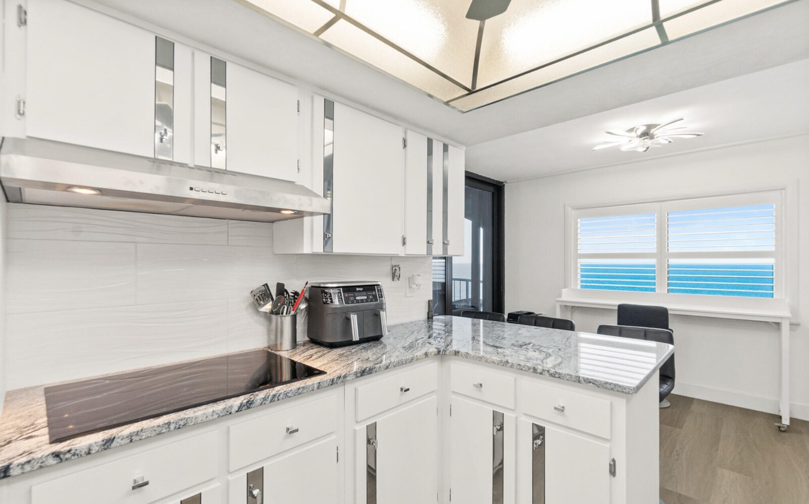 Building Photo - 3003 S Atlantic Ave