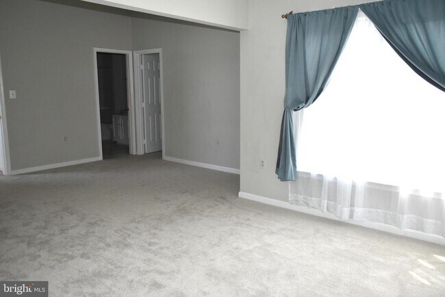 Building Photo - 46336 Haven Terrace