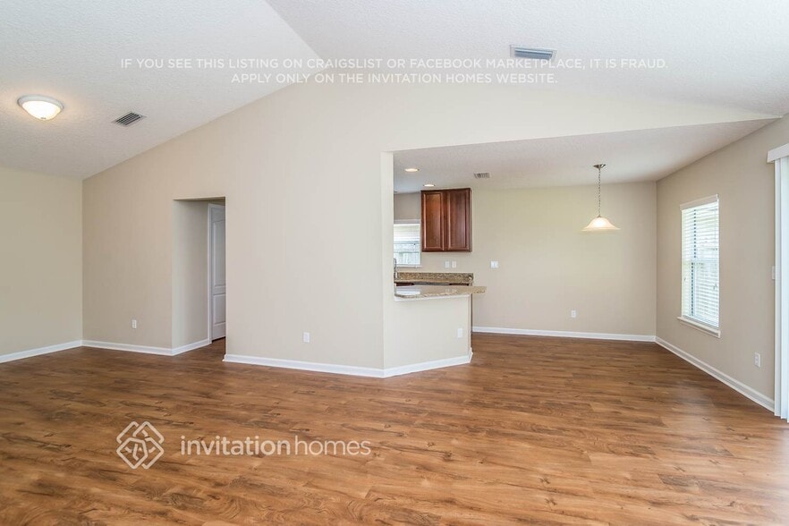 Building Photo - 86032 Sands Way