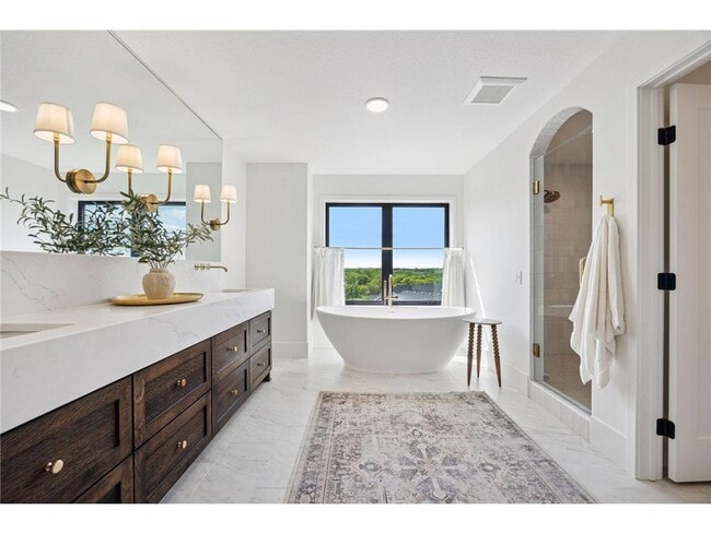 Building Photo - 6297 Yuma Ln N