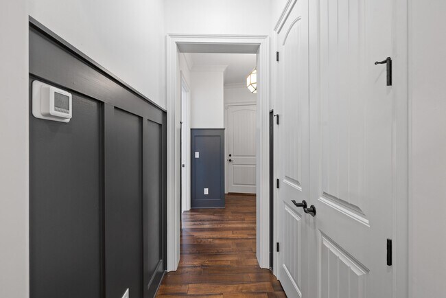 Building Photo - 1020 Bridle Bit Ln