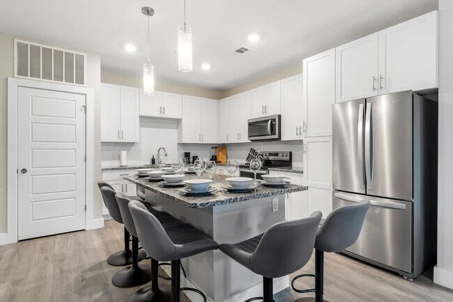 Building Photo - 12580 Windy Pointe Lp