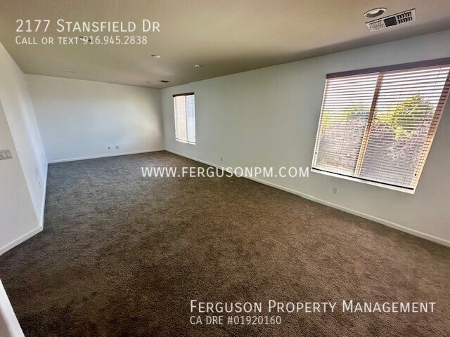 Building Photo - 2177 Stansfield Dr