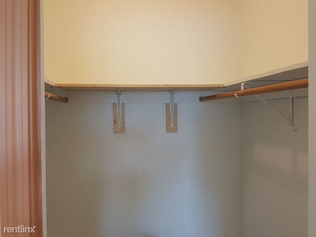 Building Photo - 1312 Melrose Ave