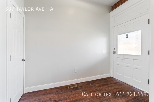 Building Photo - 307 Taylor Ave