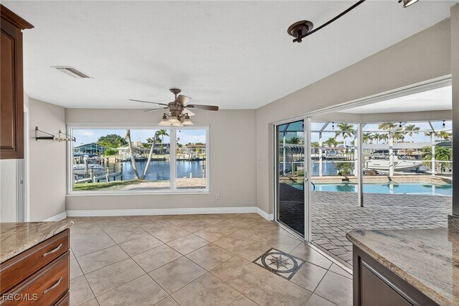 Building Photo - 1921 SE 36th St