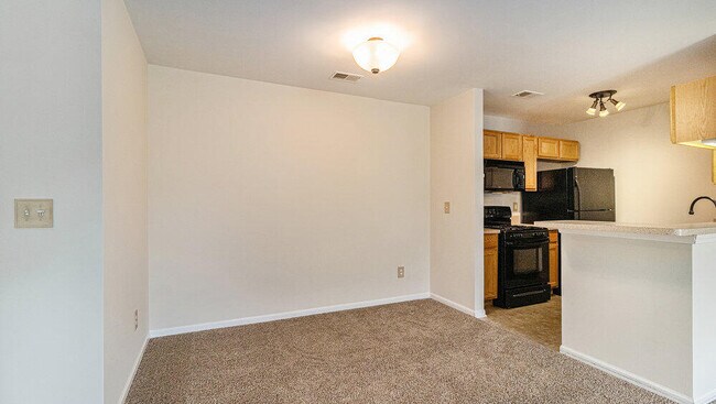 Building Photo - 1120 Addington Ln