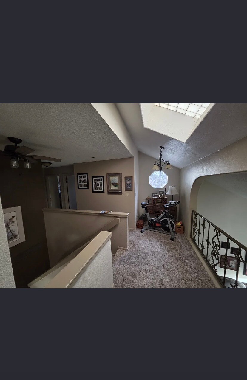 Building Photo - 319 Bowline Ct