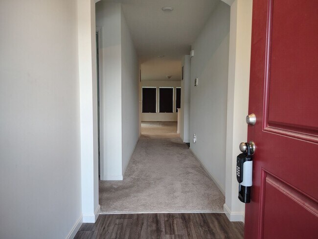 Building Photo - Stylish 2023-Built Home with Giant Unfinished Basement in Fairborn, Ohio!!!