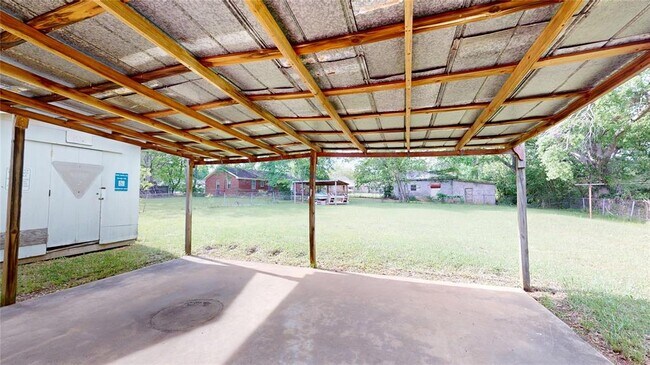 Building Photo - 1117 Newton St