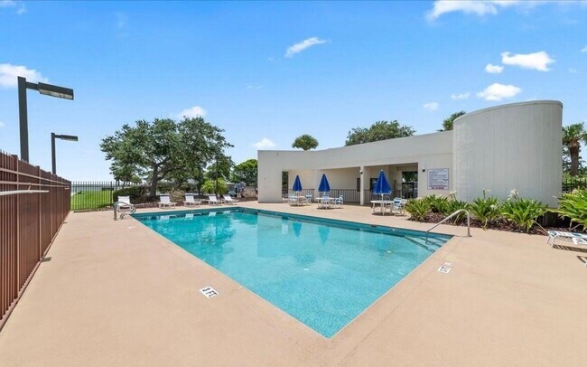 Two pools, one akways heated - 250 S Sykes Creek Pky