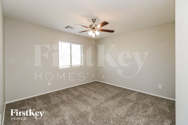 Building Photo - 10813 E Verbina Ln