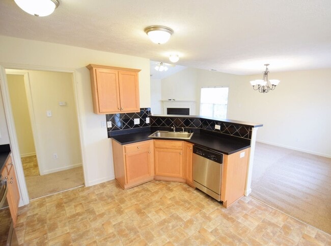 Building Photo - 127 Bluewater Drive