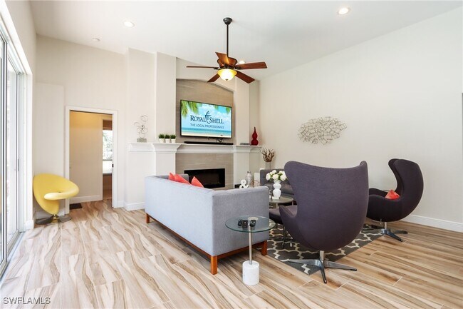 Building Photo - 3510 Lakemont Dr