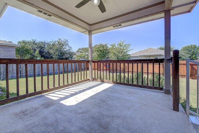 Building Photo - 1111 Whitley Dr