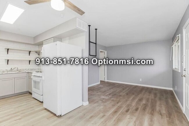 Building Photo - Turner Ridge Apts- Affordable housing- don't miss out!