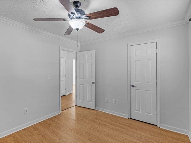 Building Photo - 108 Greenleaf Dr