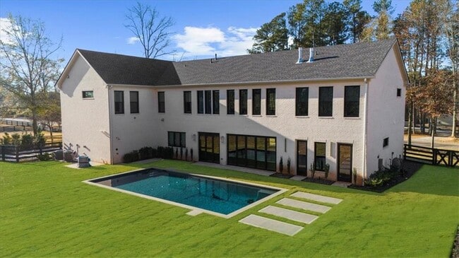 Building Photo - 2386 Trinity Church Rd