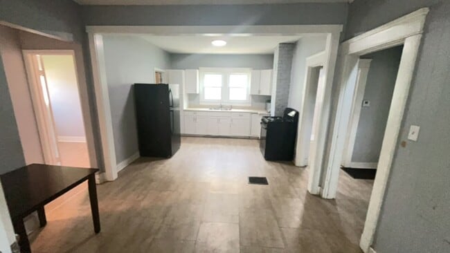 Building Photo - 4BR/1BA house- LEASING SPECIAL - sign a 13-month lease by 7/31/2026 and second month is free!