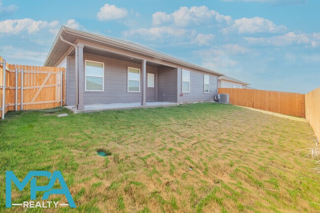 Building Photo - 5816 Berriweather Dr