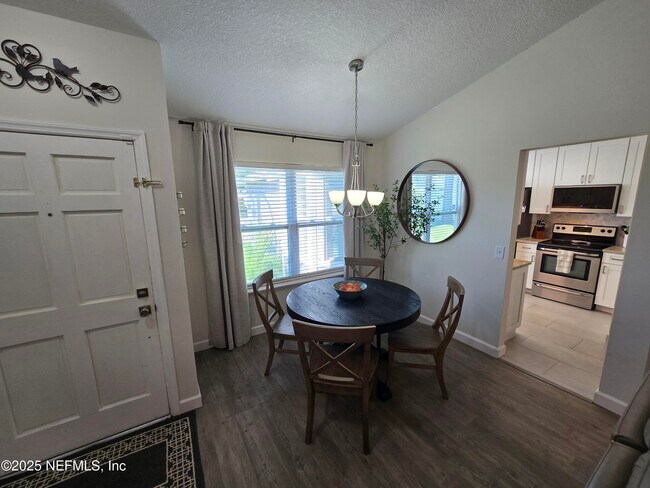 Building Photo - 7769 Andes Dr