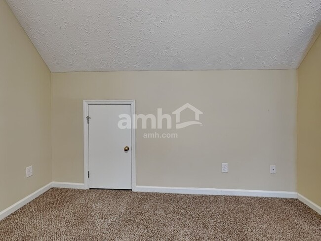 Building Photo - 6955 Saint Croix Ln