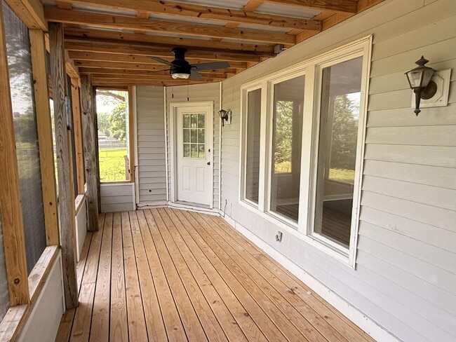 Building Photo - 138 Gayden Dr